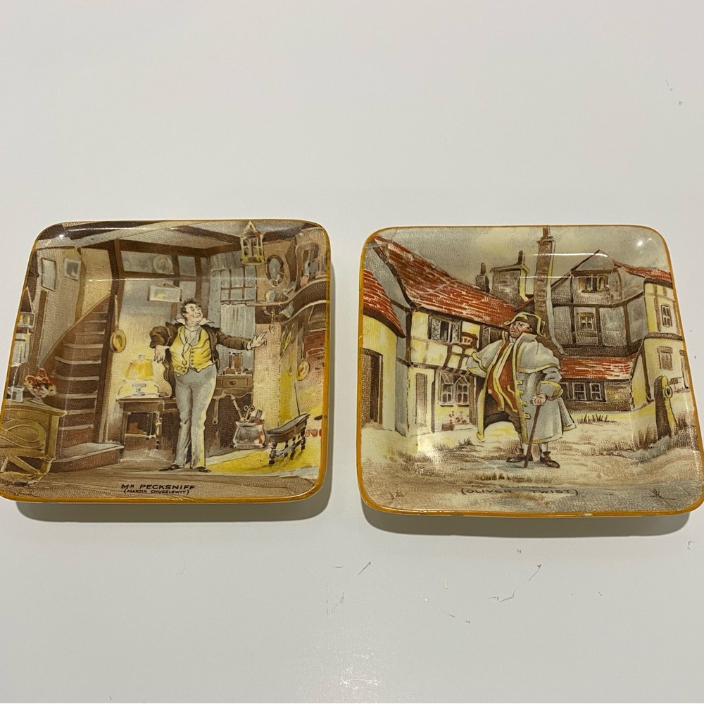 Vintage 2 New Hall Pottery Bumble & Pecksniff Trinket Dishes 4" England READ